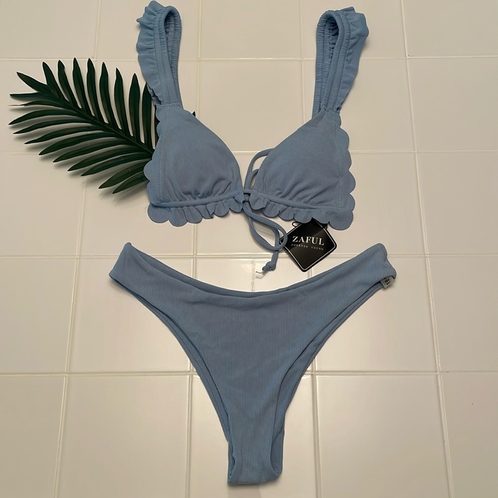 Zaful Sexy Light Blue Ruffle Ribbed 2-Piece Bikinis Bathing Suit, Size 6